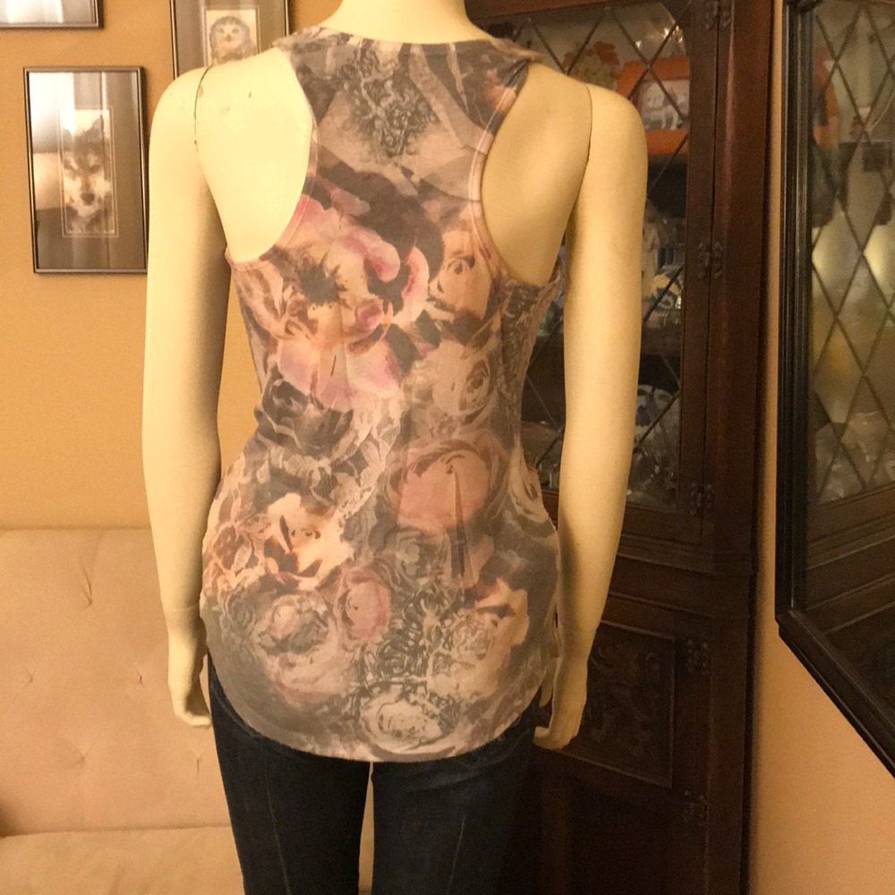 Sequined Rose Tank 🥀 - Picture 3 of 3